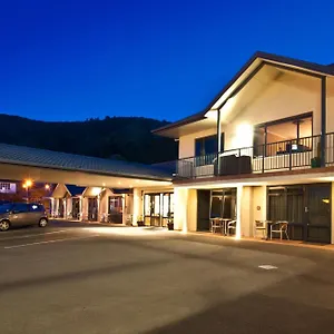 Motel Broadway, Picton